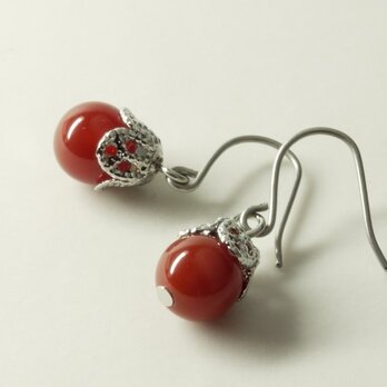 赤メノウの一粒ピアス　ぎんいろ　