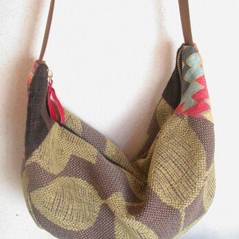 輸入インテリアファブリックのパッチワークショルダー　秋