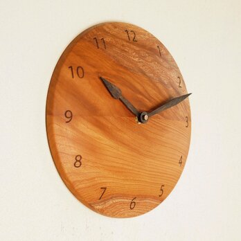 木製 掛け時計 丸 けやき材39の画像