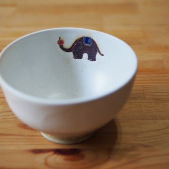 ゾウと森のお茶碗　の画像