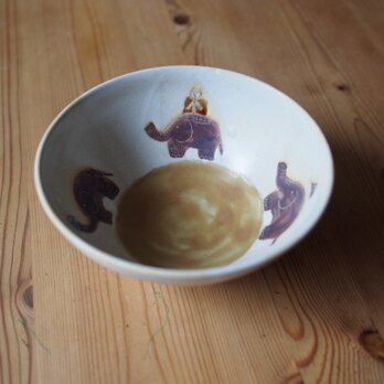 ゾウのお茶碗　の画像