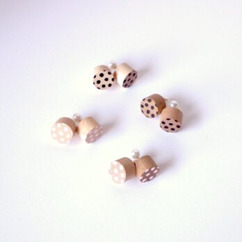 pearl catch rondo pierce - dot （ ブラック / ピンク ）の画像