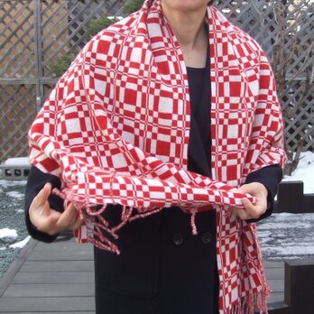 手織りカシミアストール・・赤の贈りものの画像