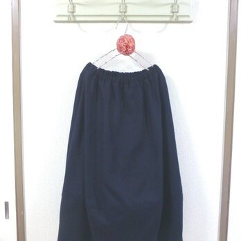 濃紺ウール100％生地　裾切替えバルーンスカートの画像