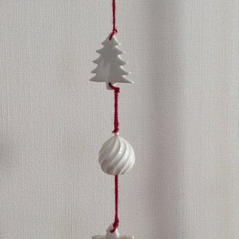 しのぎボールのクリスマスオーナメント(陶器製)(一点物)の画像