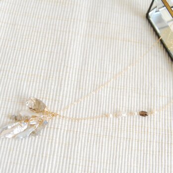 ライトカラースモーキークォーツとケシパールのフリンジのネックレス（１４kgf）の画像