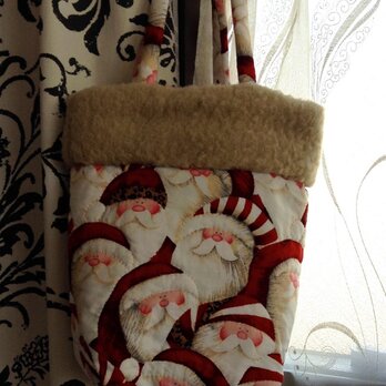 サンタさんのフワフワトートバッグ　クリスマストートの画像