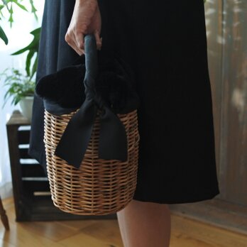 Sale！10800→8900黒染めフォックスファーかごバック