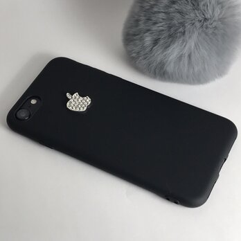 ブラックソフトケースにキラキラスワロフスキーのリンゴ  iPhoneケースの画像