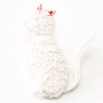 白猫 ブローチの画像