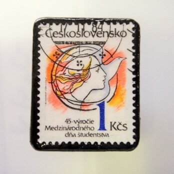 アップサイクル　チェコスロバキア　切手ブローチ2048の画像