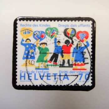 スイス　切手ブローチ2061の画像