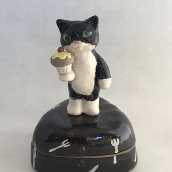 陶ハコ「おやつネコ」の画像