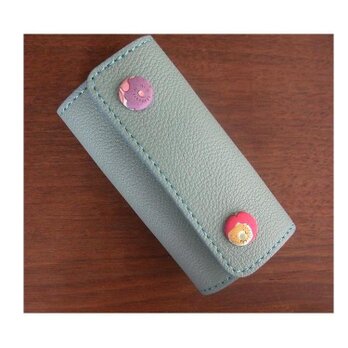 モッタイナイ本革キーケース　シュリンクレザー（水色）×ベッツィー