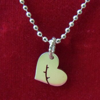 Heart of thorns  -necklace-　の画像