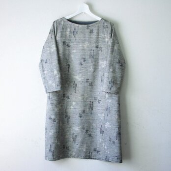 絹紬　灰色　テトラワンピ長袖　Ｍサイズの画像