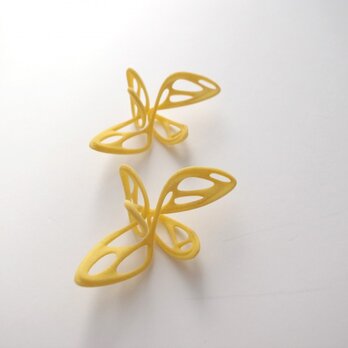 Dancing Butterfly Earring LemonYellow  ダンシングバタフライ　ピアス　レモンイエローの画像