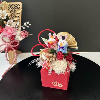 出産お祝い・お誕生日プレゼント♡兎雛ミニアレンジの画像