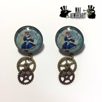 Alice and Steampunk White Rabbit pierced earringsの画像