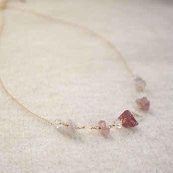 Rough Rock Spinel & Herkimer Diamond Necklace w/ 14KGFの画像