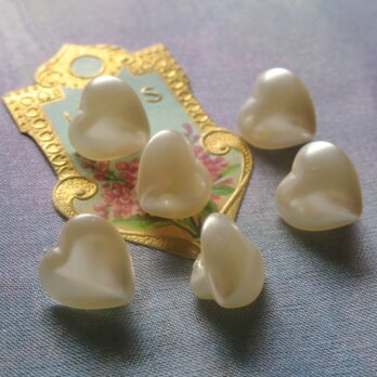 *♥*Japanese Vintage Glass Pearl Buttons Ivory Heart*♥*の画像