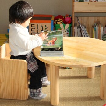 子供椅子 e-reading chairの画像