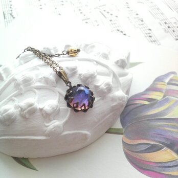 ヴィンテージ　Purple／Blueオーロラmirrored　ネックレスの画像