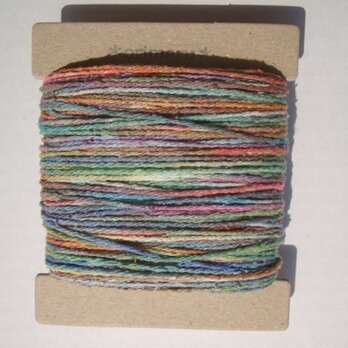 虹色グラデーションシルク糸の画像