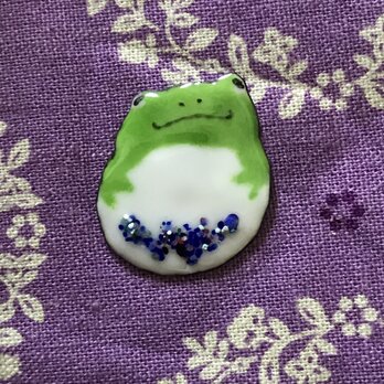 七宝 カエルさんブローチ