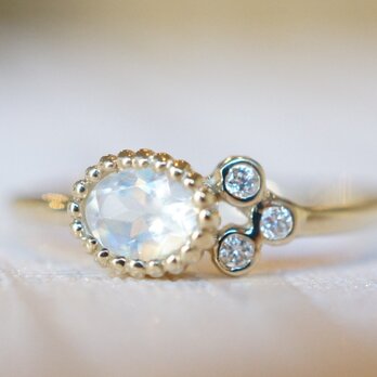 ロイヤルブームーンストーンリング　K10（No.933)　