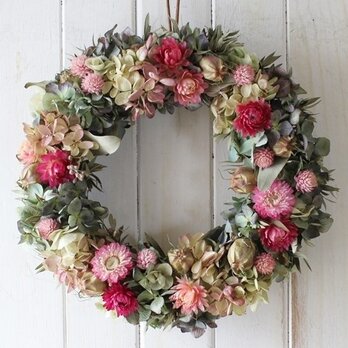 貝細工と千日紅の春色リース