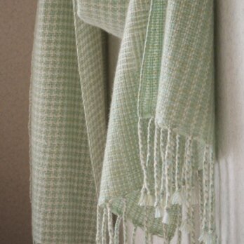 「Tさまご依頼品」手織りカシミアストール・・バーブシュカ（浅緑）の画像