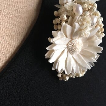 ≪再販≫マーガレットのブローチ