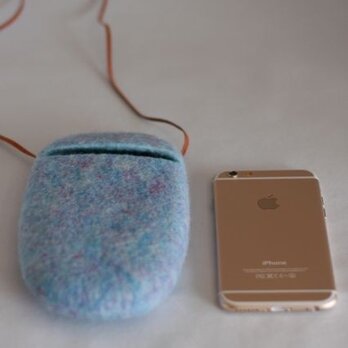 iPhoneポシェット cocoon（限定色・ブルー）Lサイズの画像