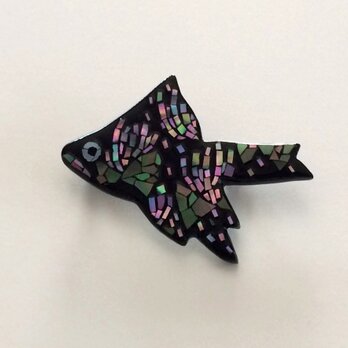 漆ブローチ「金魚」の画像