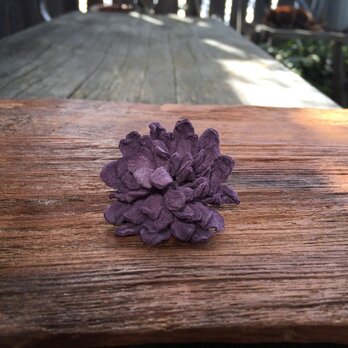 革花のブローチピン Mサイズ 薄紫の画像