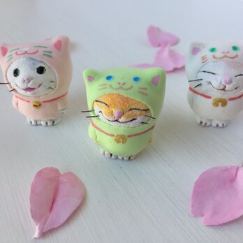 春色・猫をかぶった猫さん〜茶トラ×若草色〜