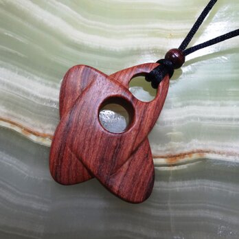 宇宙からのペンダント・サザンローズ２００－９