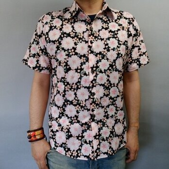 半袖和柄シャツ（桜尽くし）