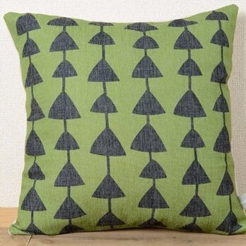 クッションカバー 45×45cm 北欧風 グリーン トライアングル コネクト jubileecushioncc100ymの画像