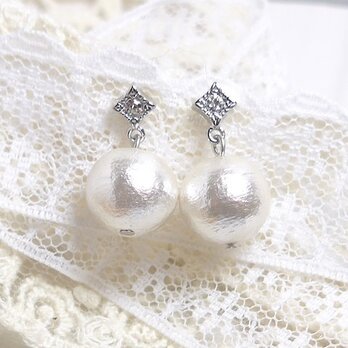 コットンパールと小さいダイヤのスタッドピアスS入学入園など