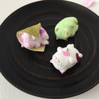 春の和菓子な猫さんの画像
