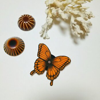 蝶のクリップ（小）アゲハの画像