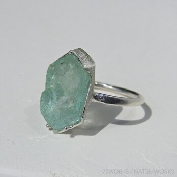 アクアマリン  Aquamarine Ring