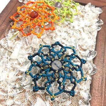 新色追加！天然石のマクラメ編みヘアピン/ダリア（ブルー系×ローズクォーツ）の画像