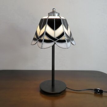 モノトーン・ブラックのクロスライン（ステンドグラスランプ）テーブルランプ・ガラス照明・ Lサイズの画像