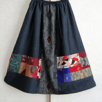 着物リメイク♪大島紬と銘仙パッチとで作ったスカート（裏地付き）の画像