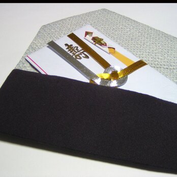 再々販）正絹　濃い紫縮緬と薄グレーの絞り　金封袱紗Bタイプの画像