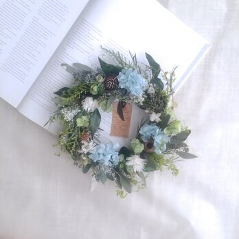 ハーブと水色アジサイのリース
