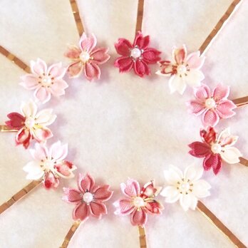 桜ひとひらヘアピン -陽だまり- （ つまみ細工＊受注制作 ）の画像